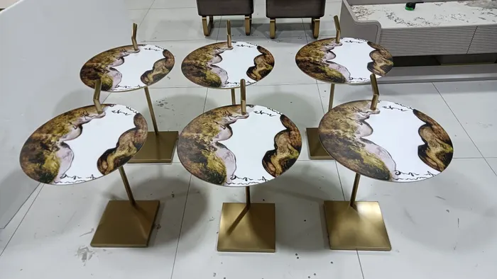 B128 Coffee Tables
